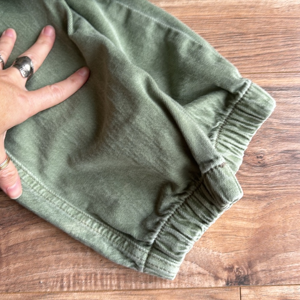 American Eagle Outfitters Green Joggers - Picture 5 of 6